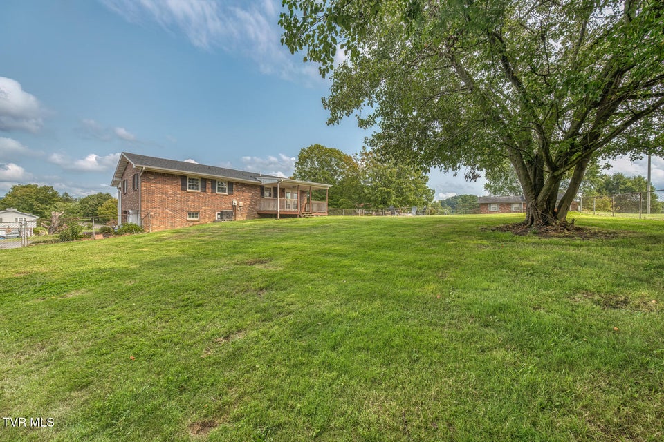 Photo #47: 110 Norwood Drive