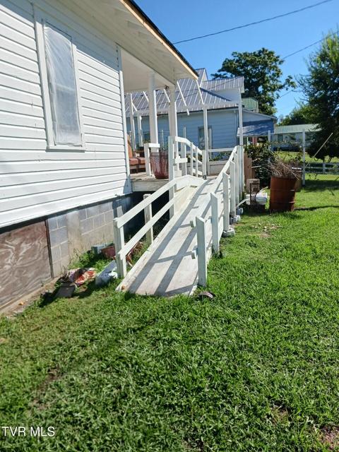 Photo #9: 301 Johnson Drive