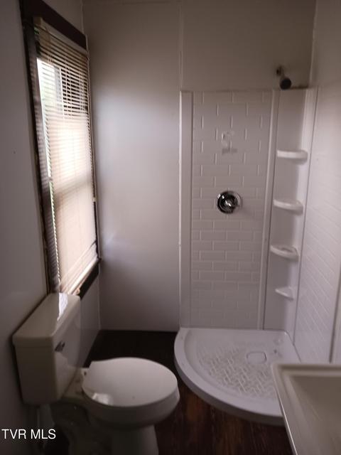 Photo #32: 301 Johnson Drive