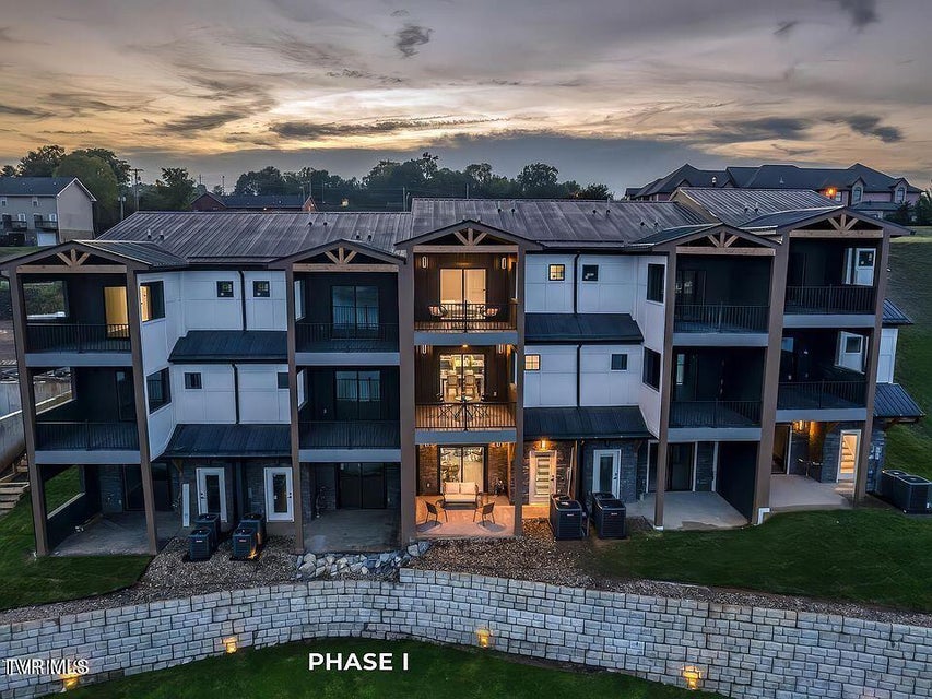 Photo #2: 4160 Bristol Highway