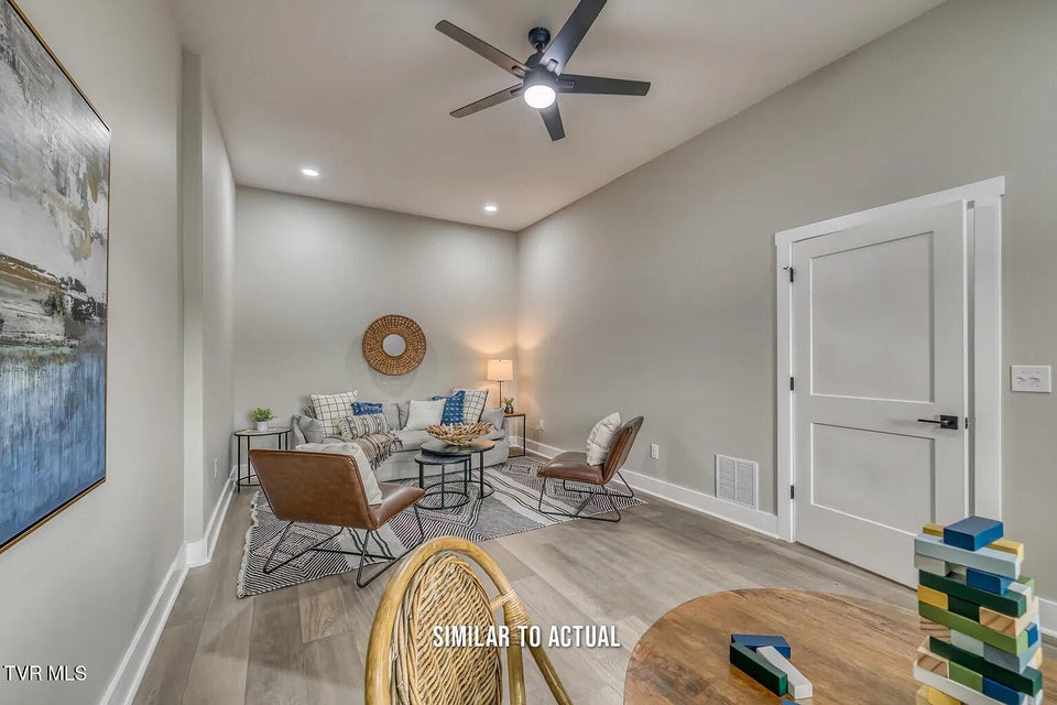 Photo #17: 4160 Bristol Highway