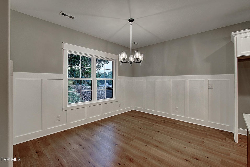 Photo #7: 746 Hunts Terrace Drive