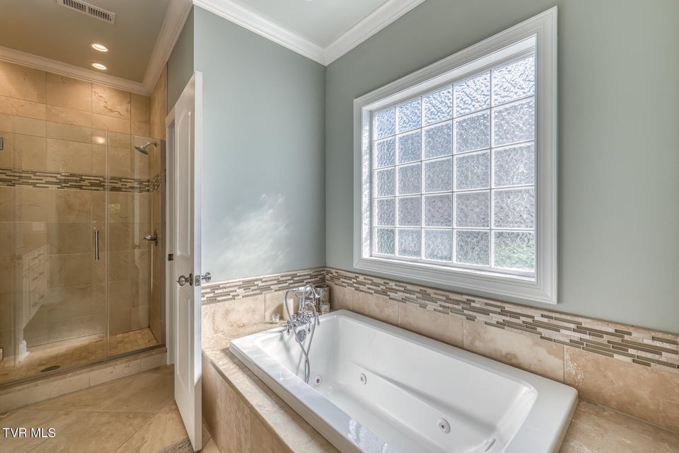 Photo #29: 2416 Edinburgh Channel Road