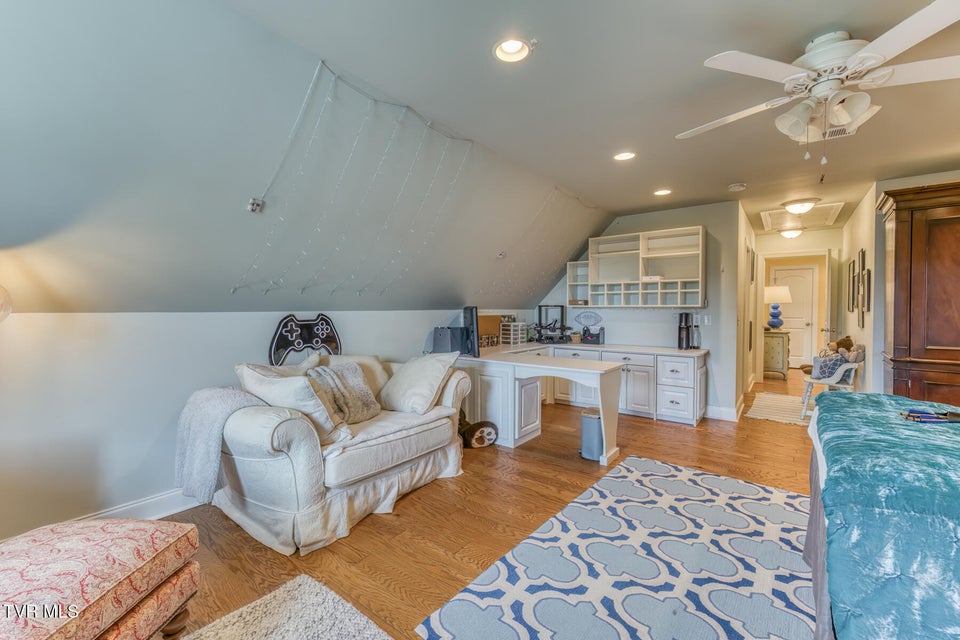 Photo #36: 2416 Edinburgh Channel Road