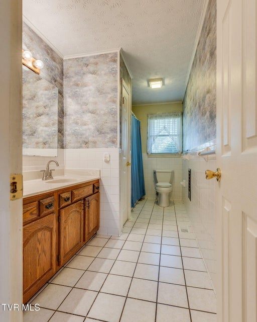 Photo #20: 907 Ithaca Street