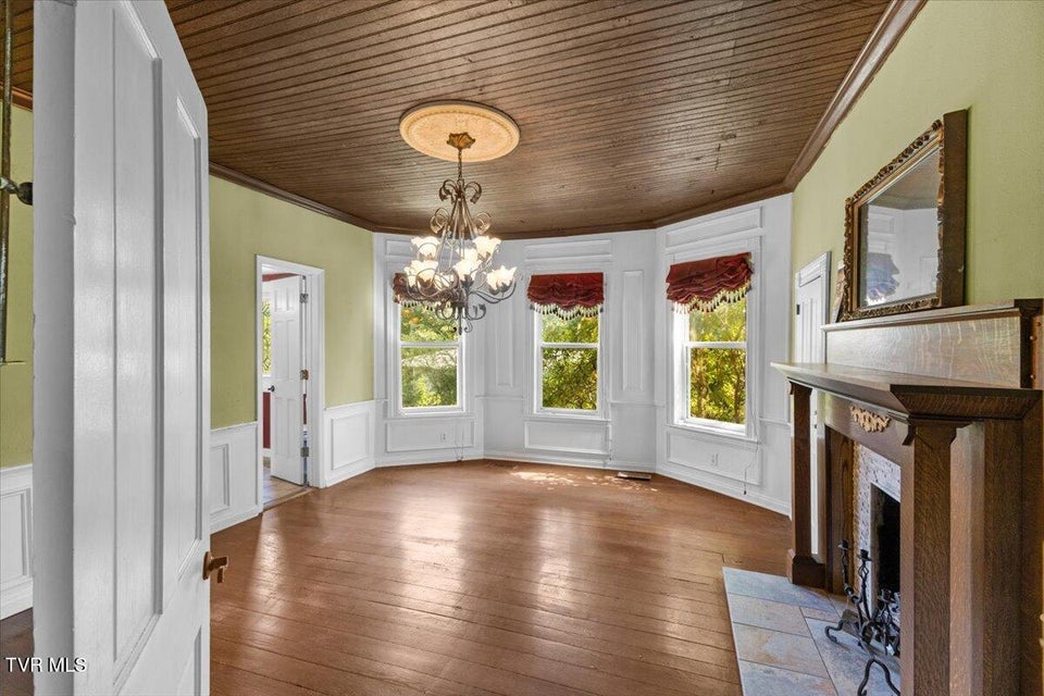 Photo #26: 283 Telford Road