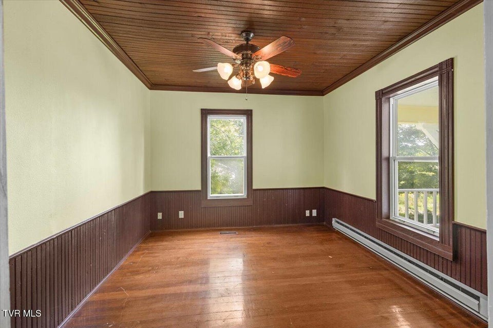 Photo #21: 283 Telford Road