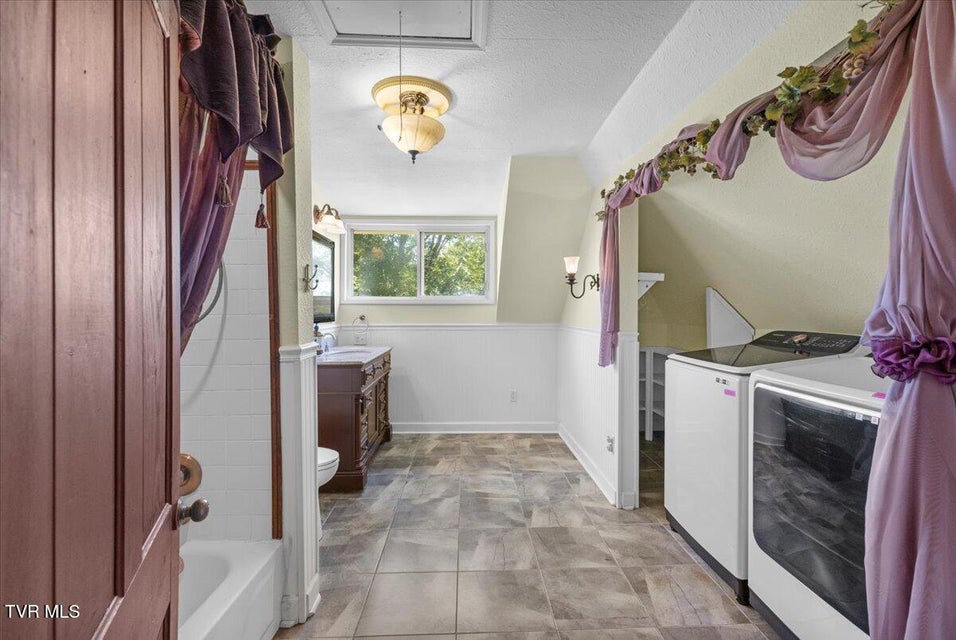 Photo #42: 283 Telford Road