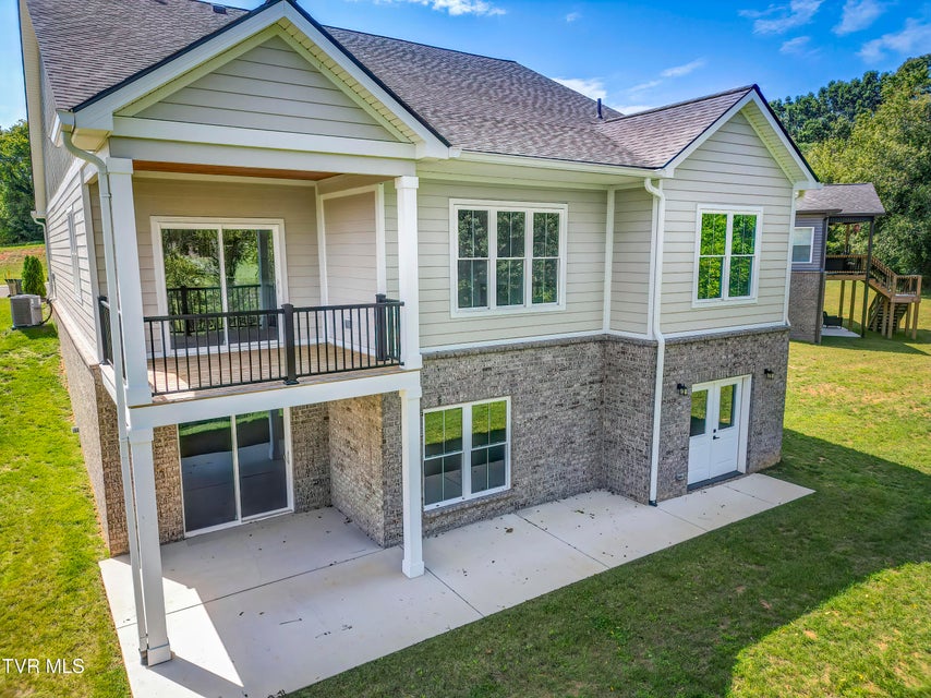 Photo #2: 286 Dry Kiln Court