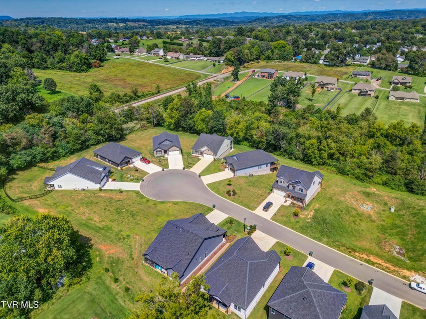Photo #7: 286 Dry Kiln Court