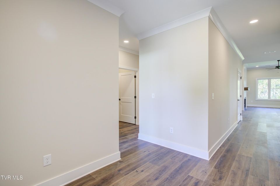 Photo #8: 286 Dry Kiln Court