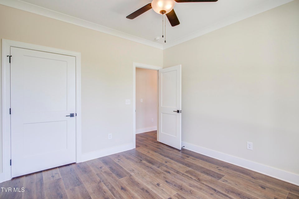 Photo #13: 286 Dry Kiln Court