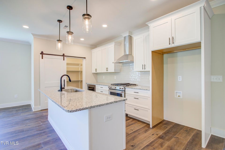Photo #19: 286 Dry Kiln Court