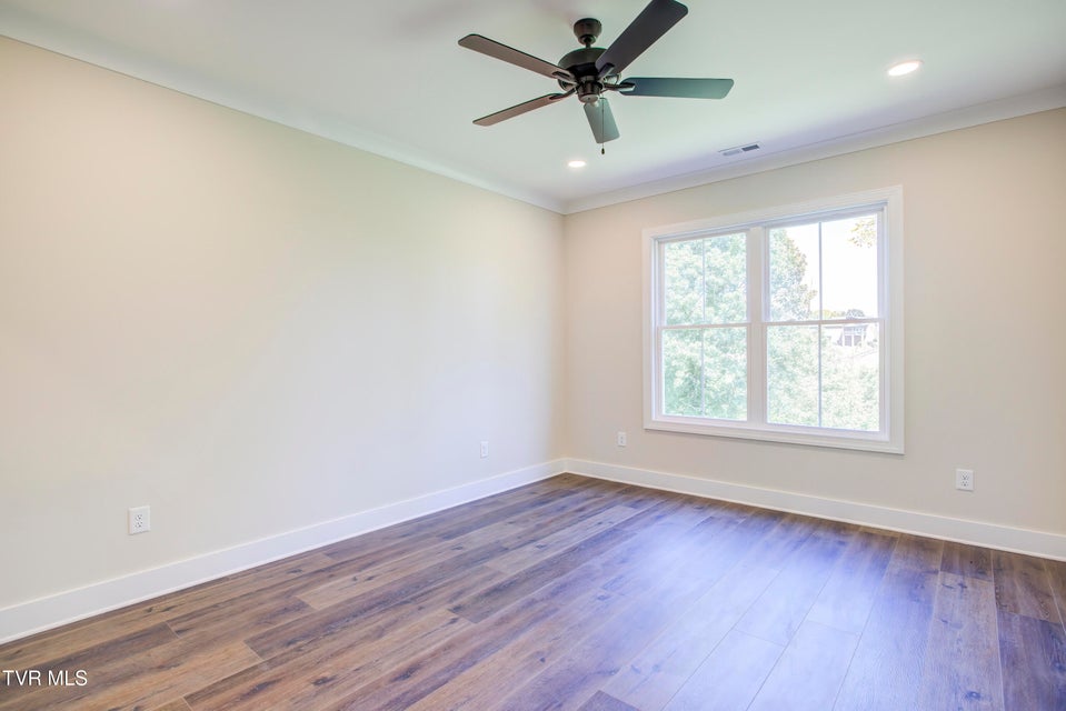 Photo #25: 286 Dry Kiln Court