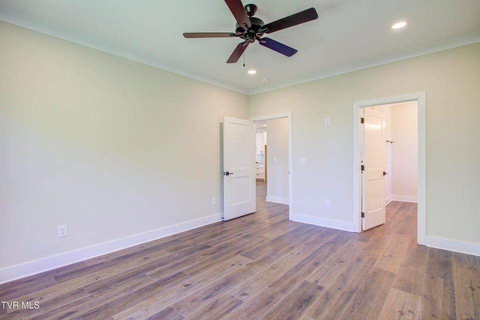 Photo #26: 286 Dry Kiln Court