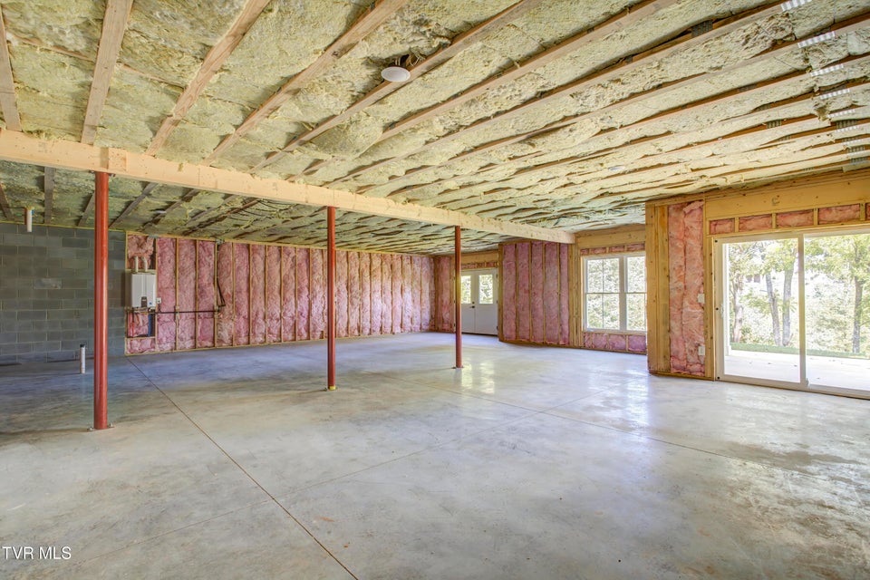 Photo #30: 286 Dry Kiln Court