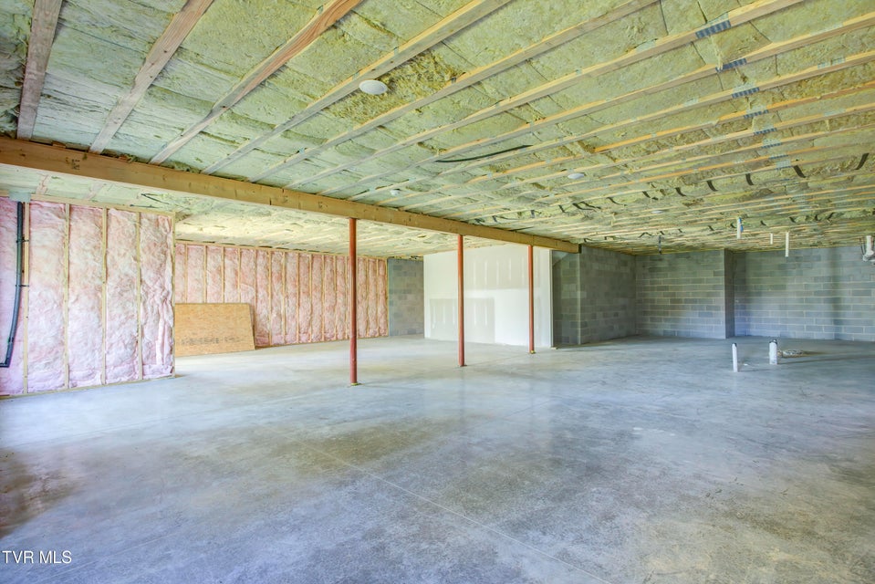 Photo #32: 286 Dry Kiln Court