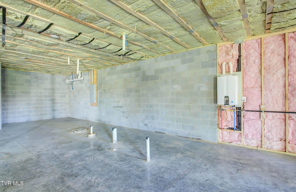 Photo #33: 286 Dry Kiln Court