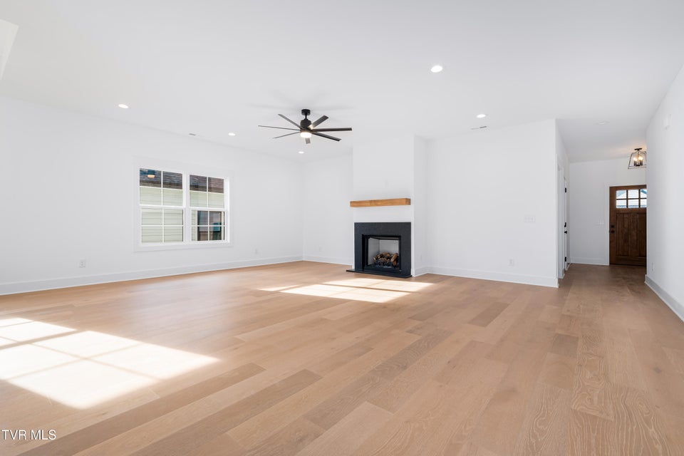 Photo #15: 200 Dry Kiln Court