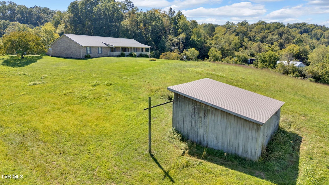 Photo #44: 887 Berry Road