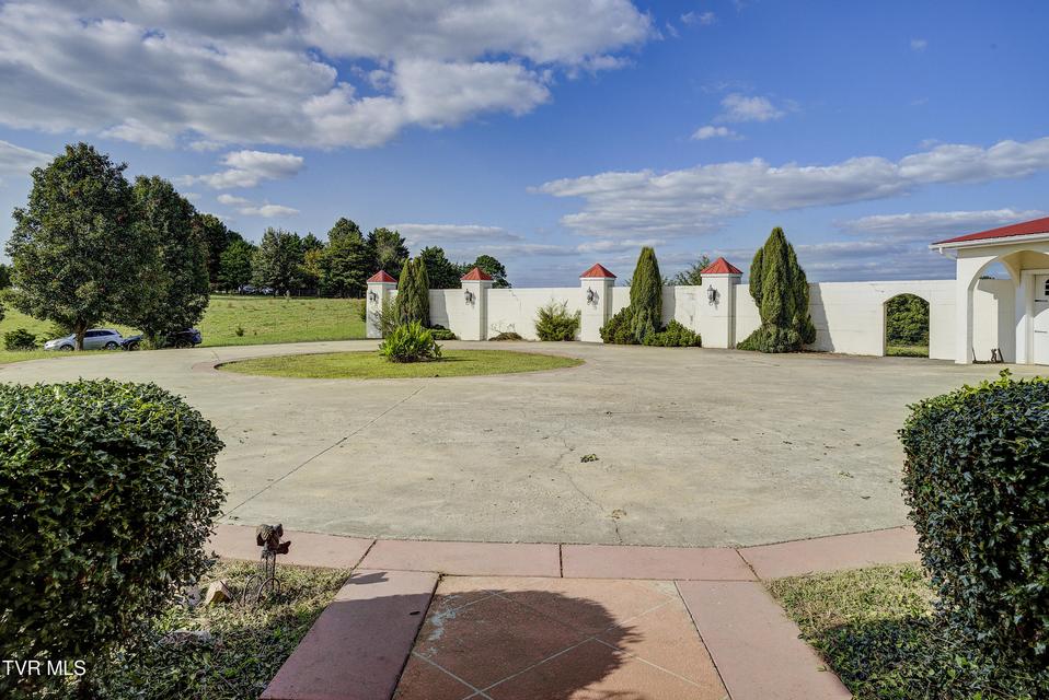 Photo #52: 8845 107 Cutoff 