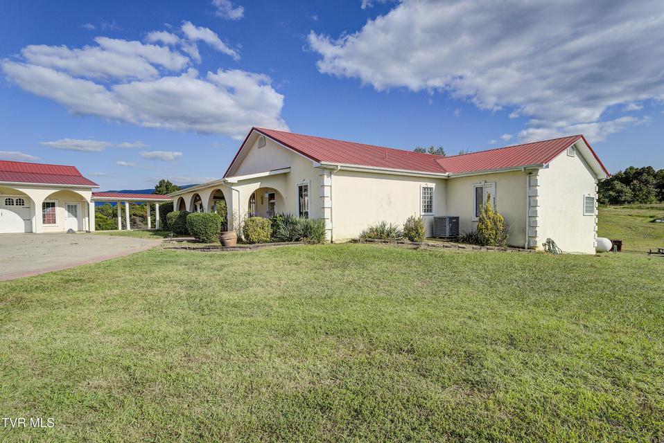 Photo #3: 8845 107 Cutoff 