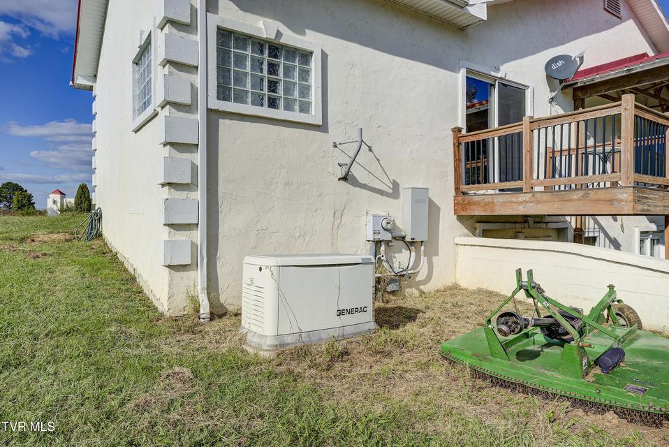 Photo #55: 8845 107 Cutoff 