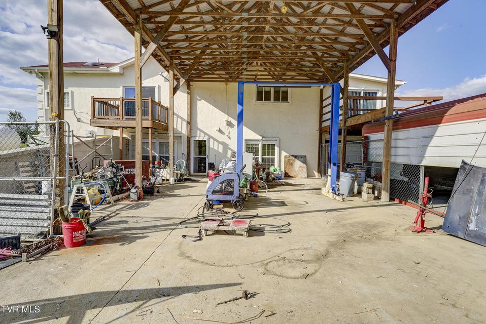 Photo #57: 8845 107 Cutoff 