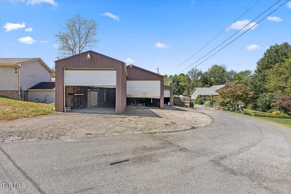 Photo #2: 120 Presnell Drive