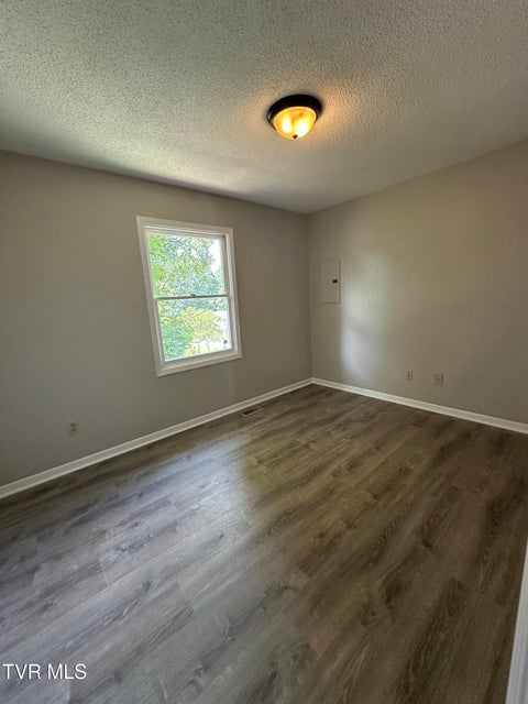 Photo #12: 172 Village Lane