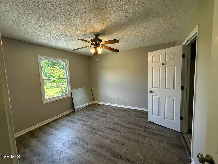 Photo #13: 172 Village Lane