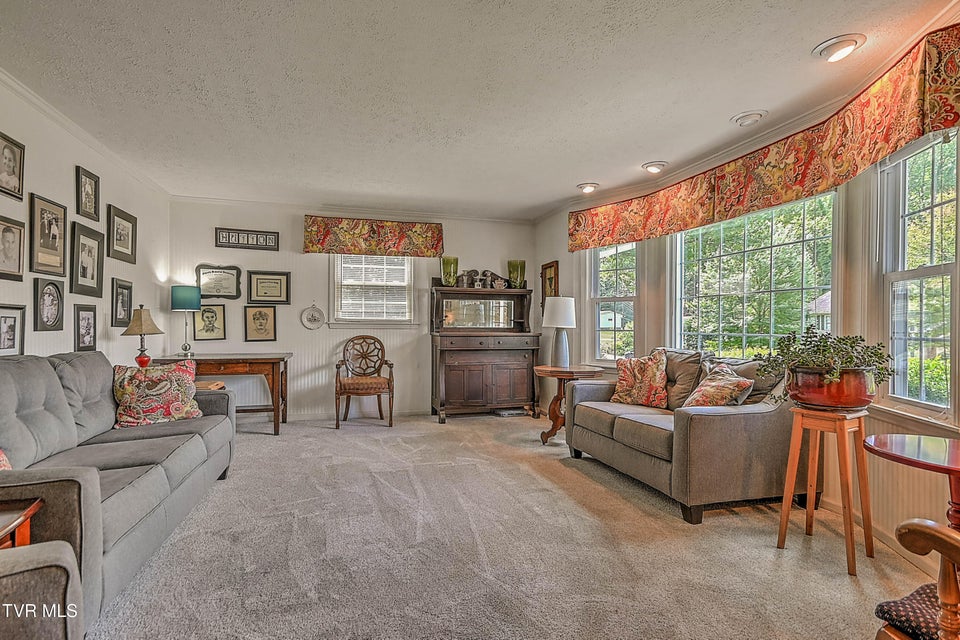 Photo #50: 104 Forest Hills Drive