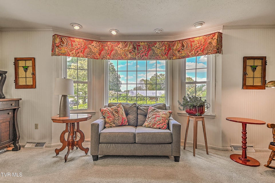 Photo #51: 104 Forest Hills Drive