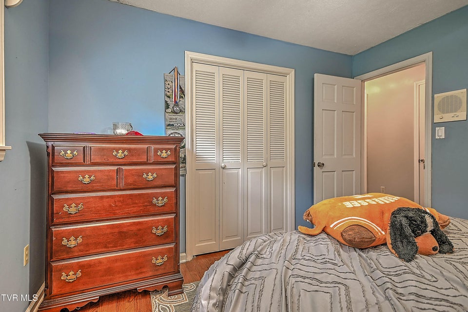 Photo #61: 104 Forest Hills Drive