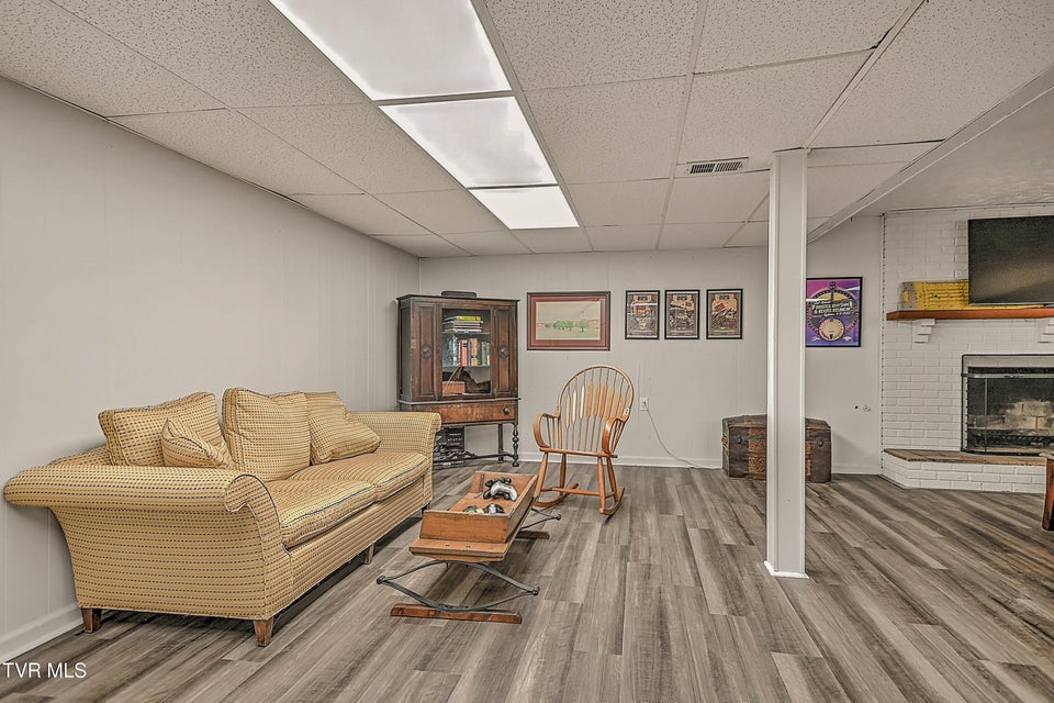 Photo #67: 104 Forest Hills Drive