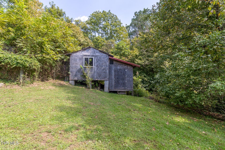 Photo #7: 1148 Millers Bluff Road