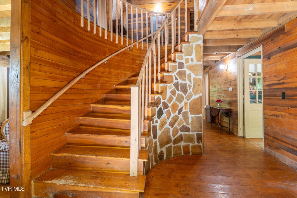 Photo #9: 1148 Millers Bluff Road