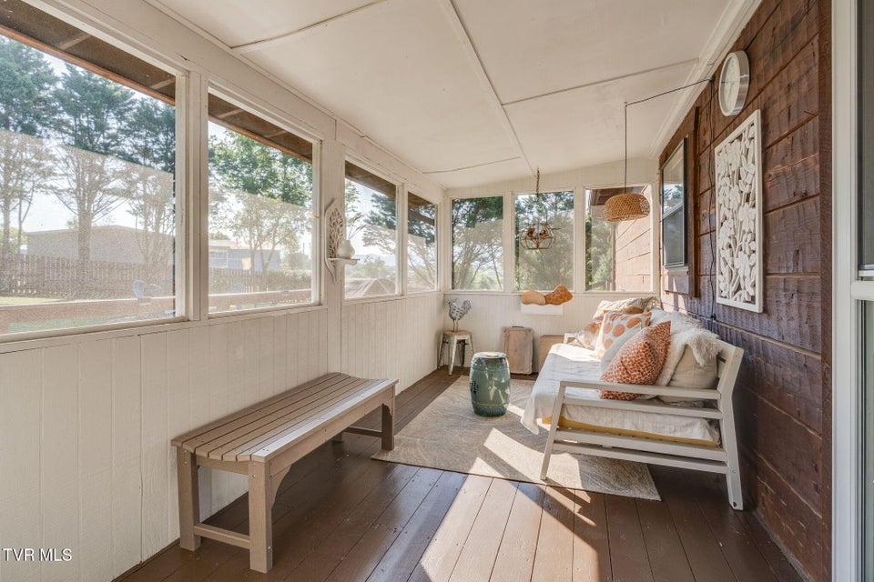 Photo #29: 320 Barren Road