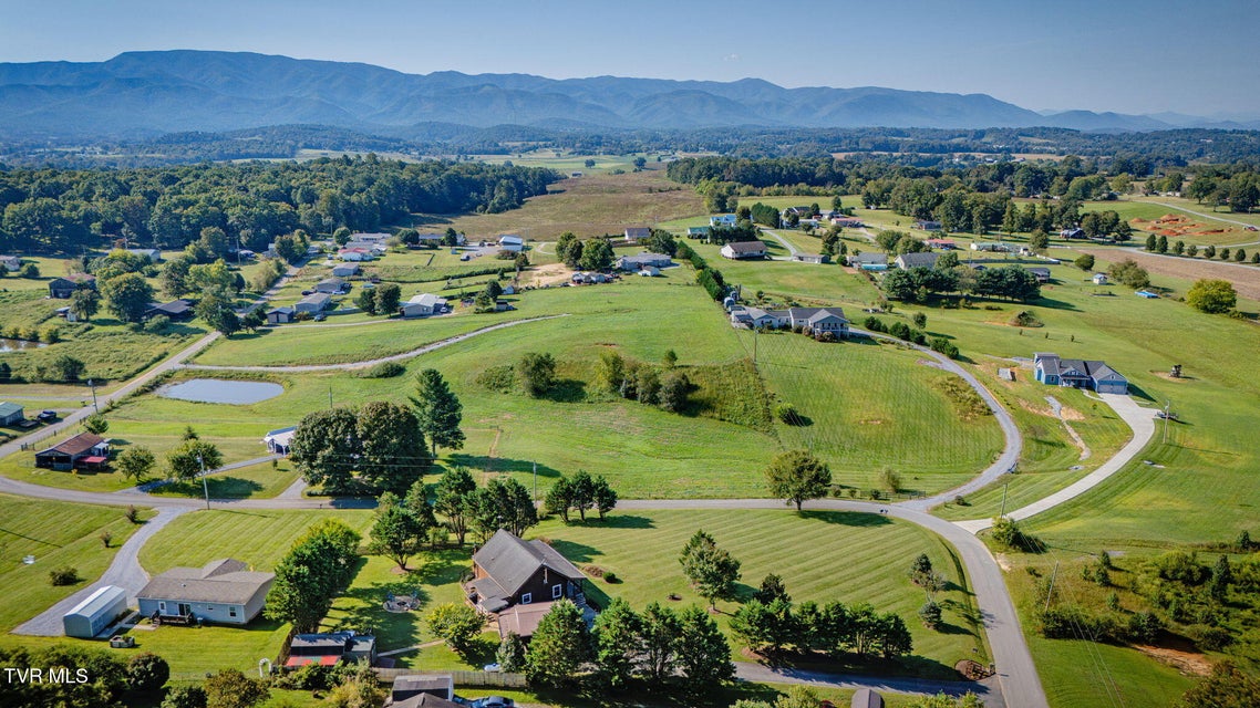 Photo #48: 320 Barren Road