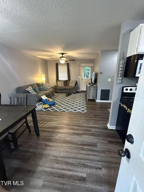 Photo #6: 1704 Orlando Drive
