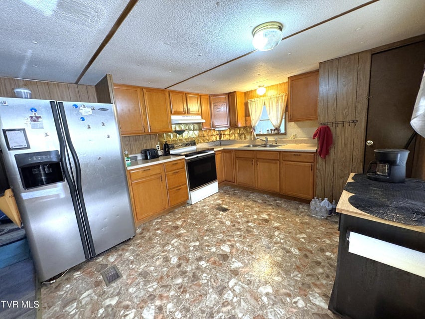 Photo #11: 1598 Hickory Flats Road