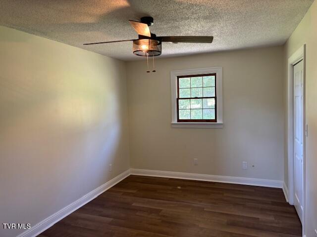 Photo #36: 23147 Simcox Drive