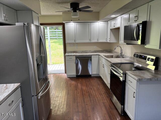 Photo #30: 23147 Simcox Drive