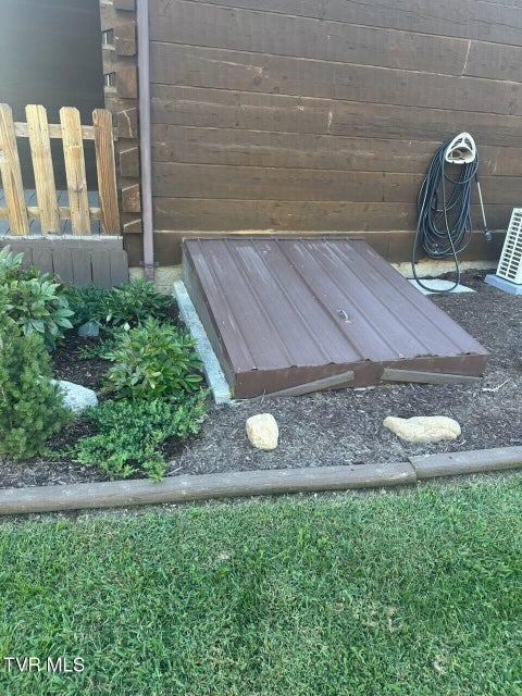 Photo #41: 320 Barren Road