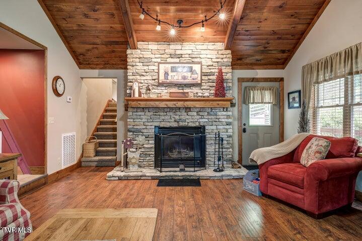 Photo #7: 301 Cabin Orchard Road