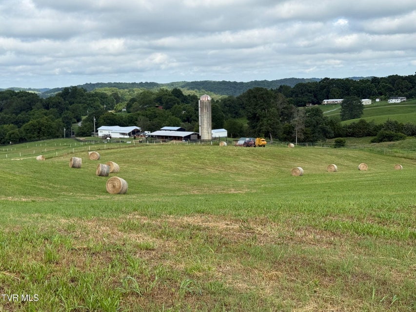 Photo #13: 780 Bright Hope Road