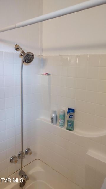 Photo #32: 3605 Hemlock Park Drive