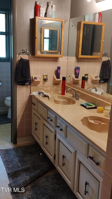 Photo #23: 3605 Hemlock Park Drive
