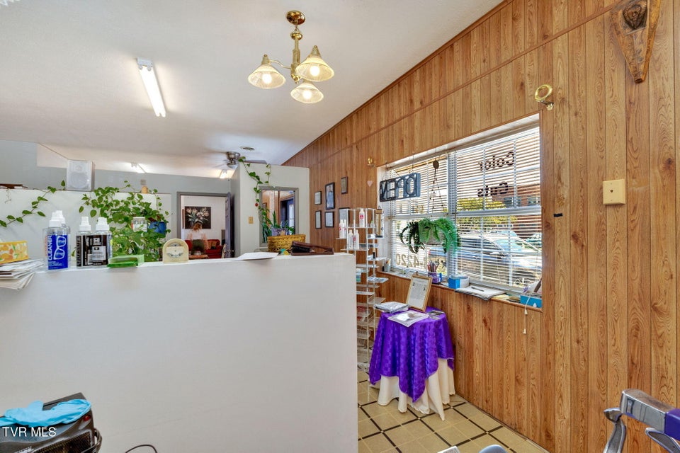 Photo #9: 333 Sullivan Street