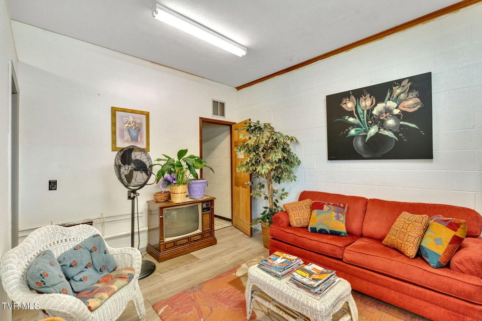 Photo #6: 333 Sullivan Street